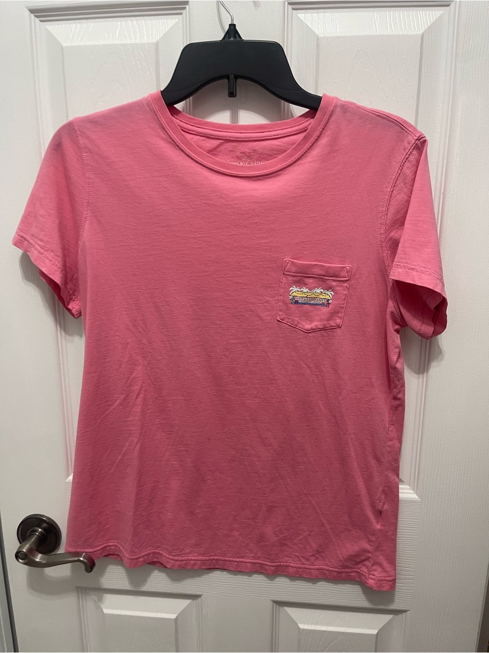 Vineyard Vines Pink Tropical Palapa Tee - Picture 15 of 16